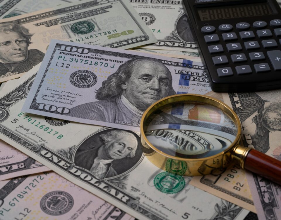 זיהוי הברחת נכסים בגירושין – חשיפת כספים מוסתרים ע"י עו"ד דניאל הומיונפר